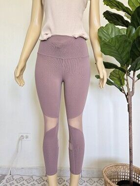 Alo Yoga High-Waist Sheila Leggings de Alo Yoga Size XS Pink Nude Color Women's